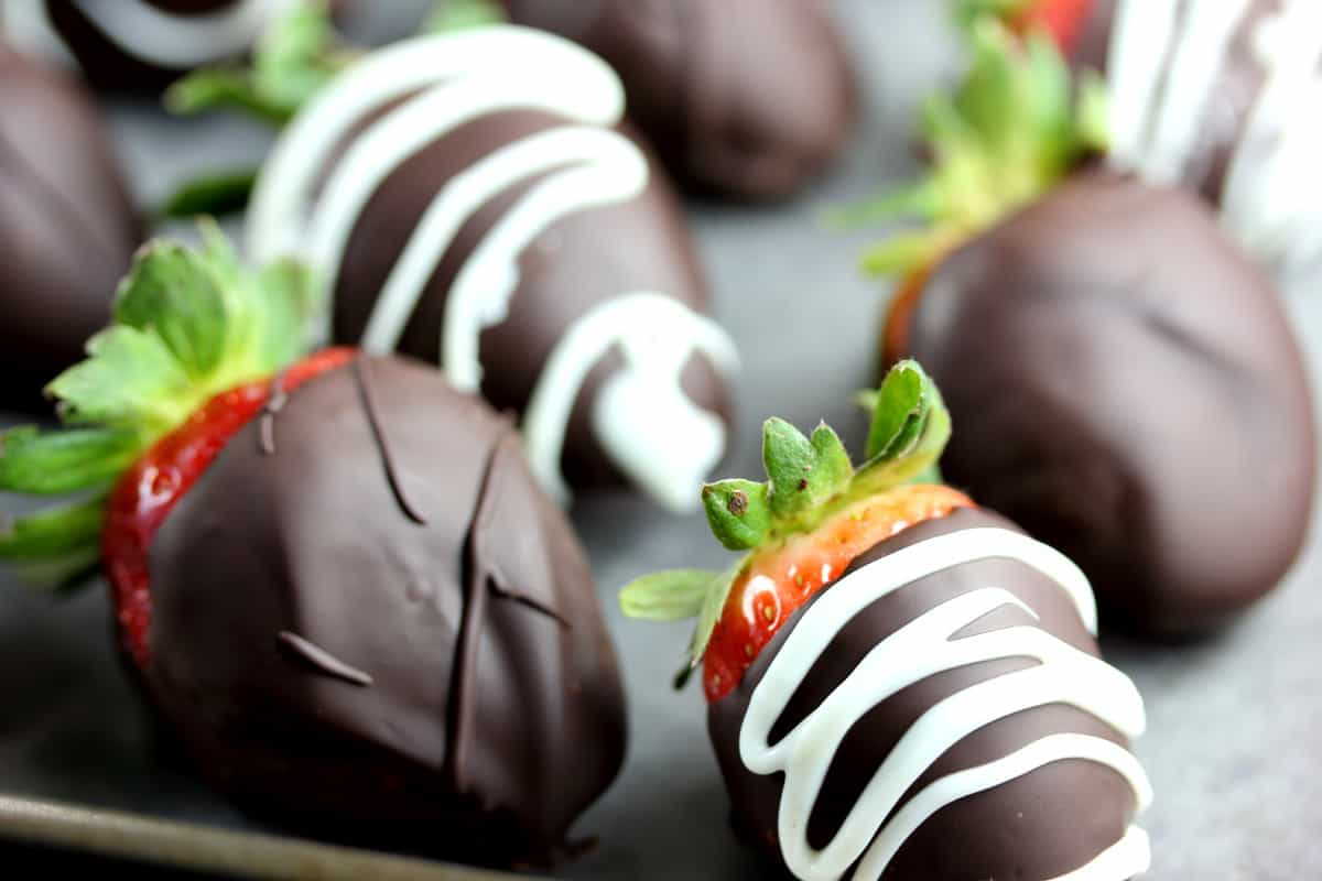 How to Make Dark Chocolate Covered Strawberries