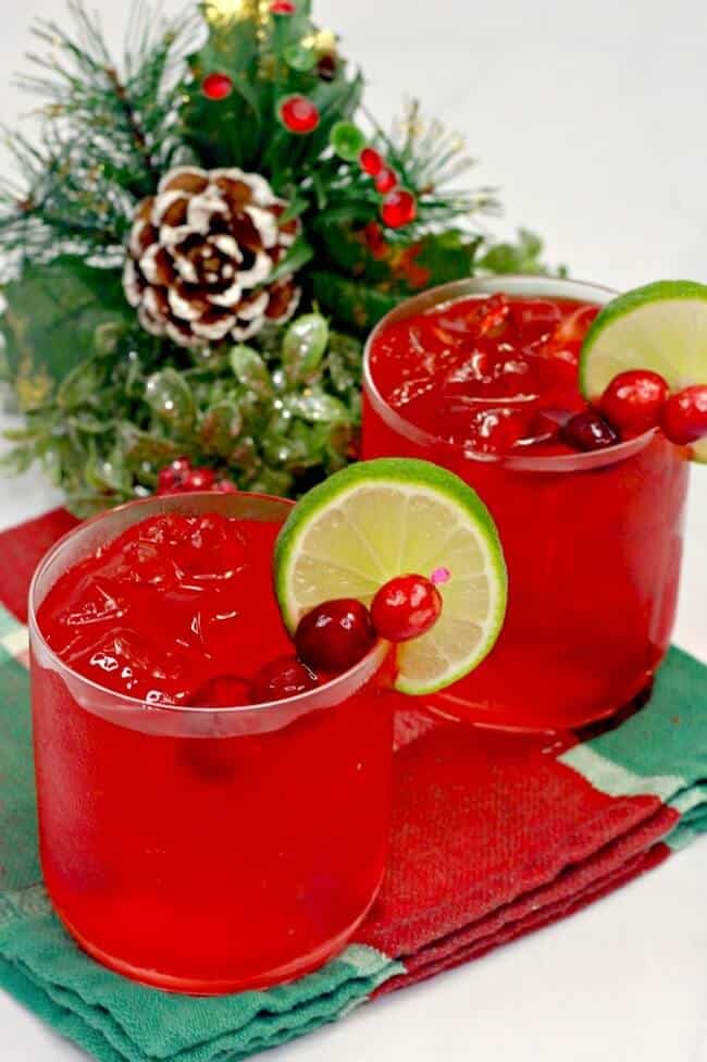 Christmas Margarita – aka Mistletoe Margaritas
