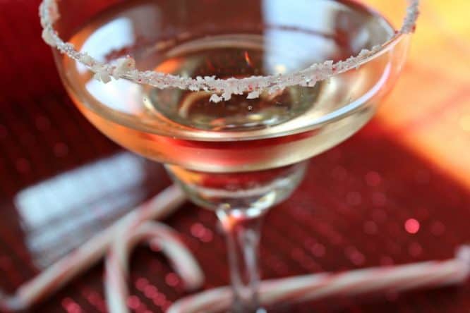 I'm Dreaming Of A Peppermint Twistmas - Champagne Cocktail
