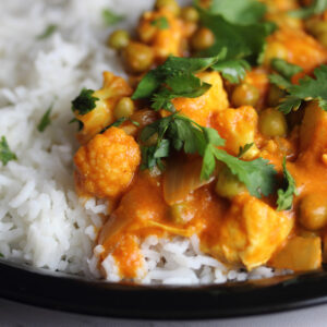 Paleo Chicken Tikka Masala Over Rice