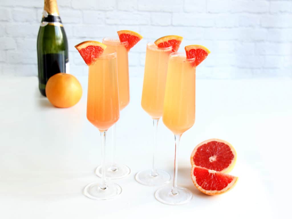 Grapefruit-Mimosas