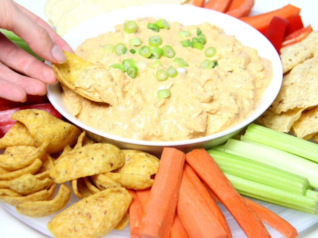 Healthy-Buffalo-Chicken-Dip