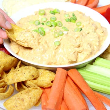 Healthy-Buffalo-Chicken-Dip