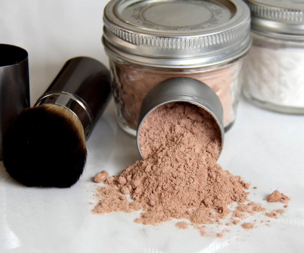 Cocoa-Powder-Dry-Shampoo