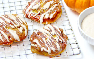 Pumpkin fritters and glaze.